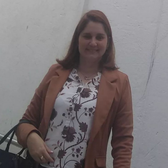 Dra. Gabriela Teixeira Freitas